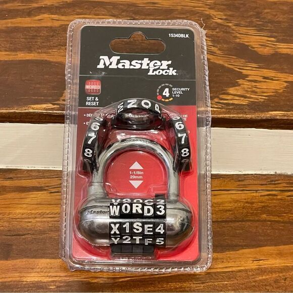 NWT Master Lock Padlock Set Your Own WORD Combination Lock Black 1534DBLK - Picture 2 of 3